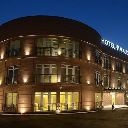 Hotel Majdan Белград Екстериор снимка