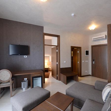 Hotel Majdan Белград Стая снимка