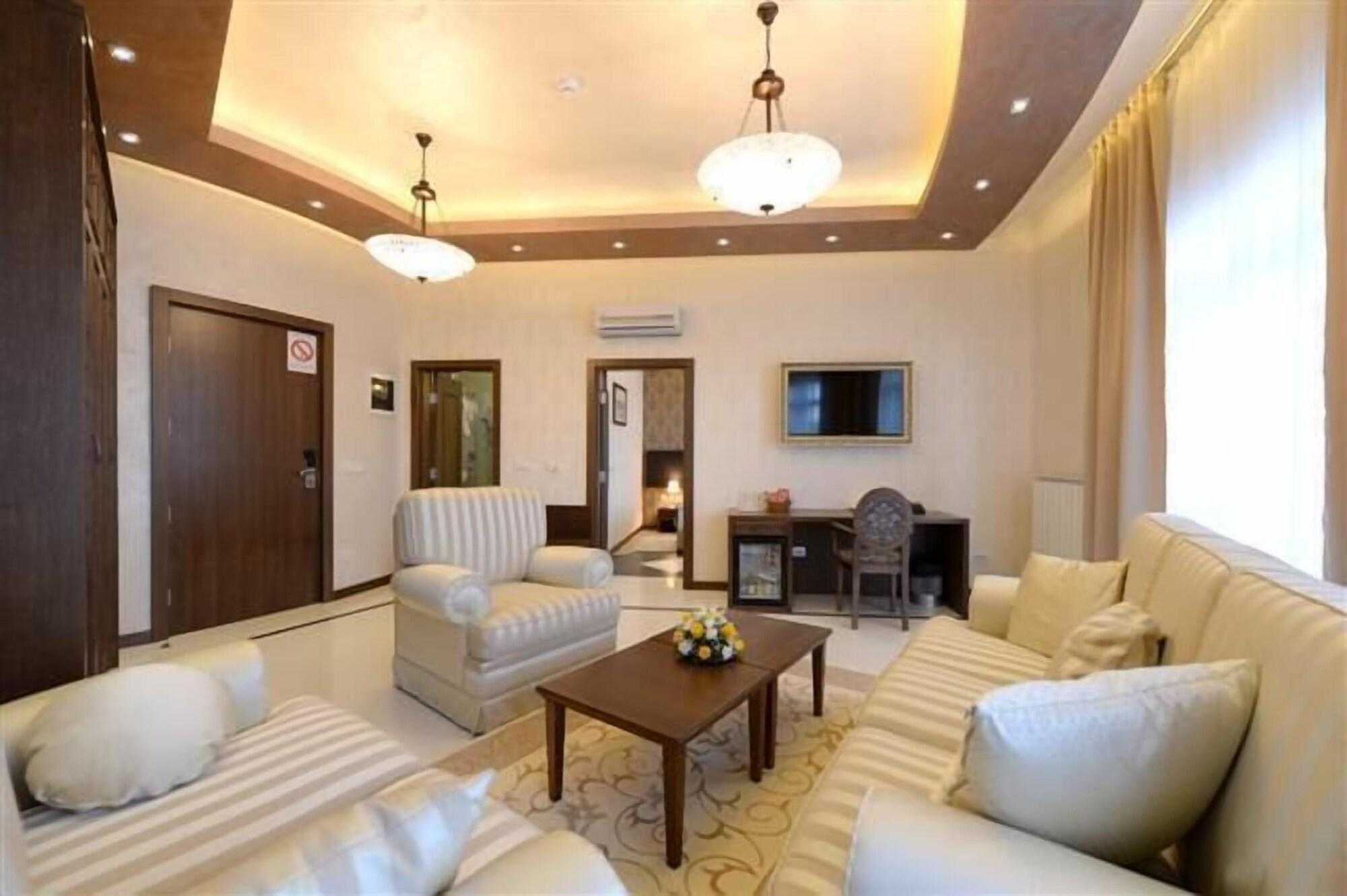 Hotel Majdan Белград Екстериор снимка